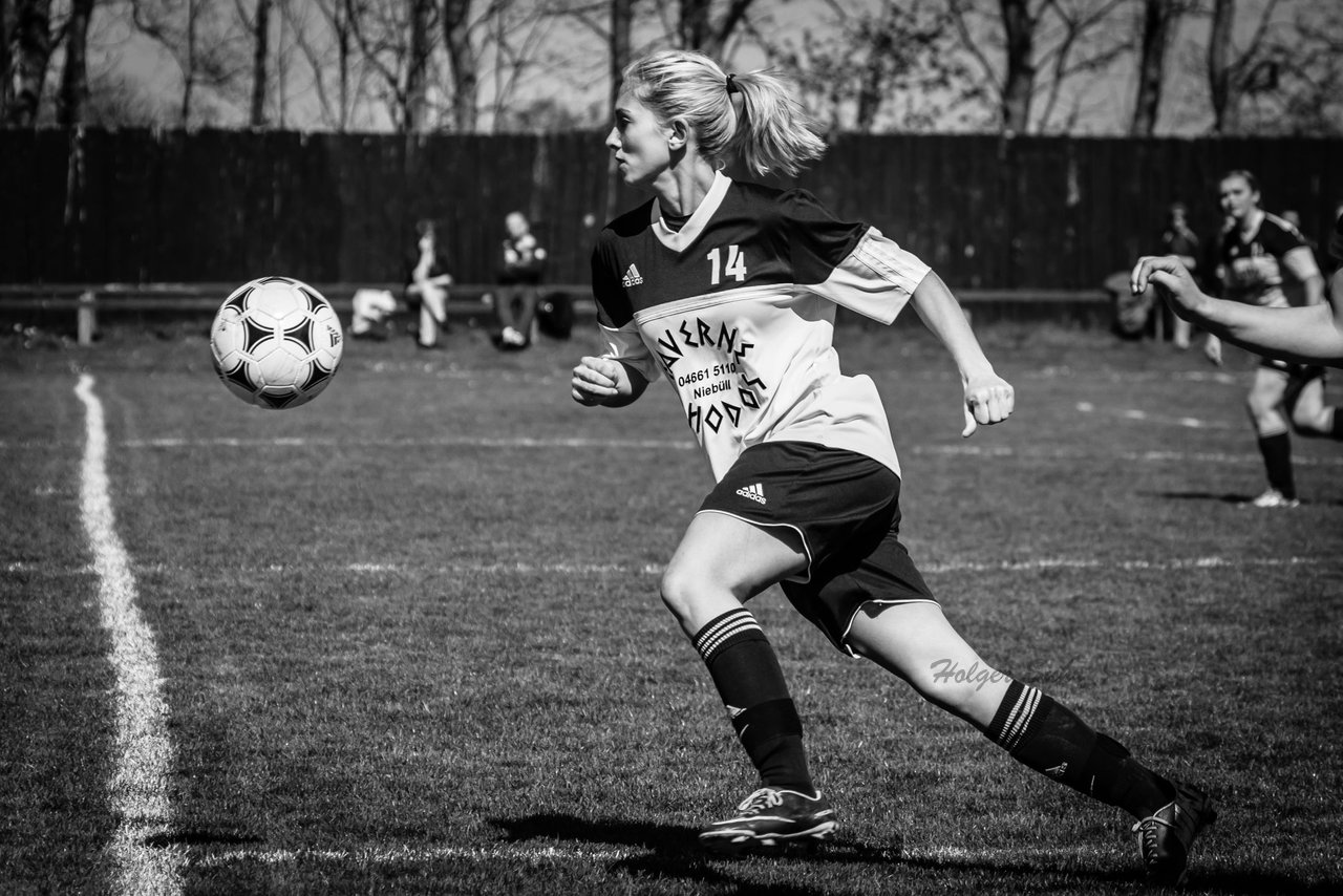 Bild 254 - Frauen SV Frisia 03 Risum Lindholm - Heider SV : Ergebnis: 8:0